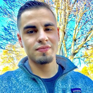 Meet your Posher, Emanuel